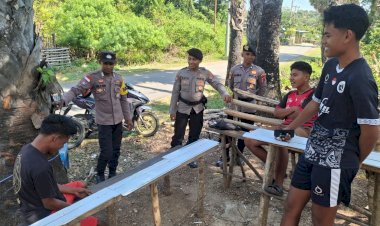 Kapolsek Rote Tengah : Patroli Dialogis Dan Sweeping Peredaran Miras Dalam Rangka Operasi Pekat Turangga 2025