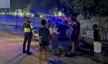 Satlantas Polres Rote Ndao Tingkatkan Patroli Malam Hari Dan Berikan Edukasi Bagi Warga