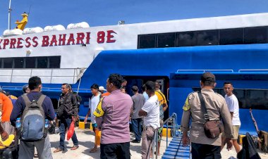 Pengamanan Pada Pelabuhan Baa, Polsek Lobalain Hadir Untuk Cegah Potensi Tindak Pidana