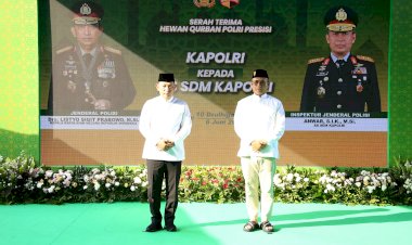 Kapolri Serahkan 9.648 Hewan Kurban Untuk Masyarakat