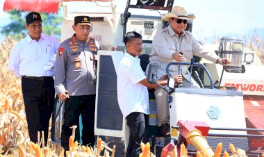 Presiden Prabowo Senang Panen Raya Jagung Inisiasi Polri Berhasil