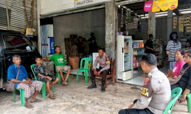 Patroli Dialogis Personel Polsek Rote Selatan, Upaya Maksimal Ciptakan Kamtibmas Tetap Kondusif