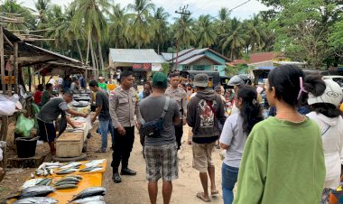 Personel Polsek RBL Lakukan Patroli Cegahan Potensi Pidana Pada Pasar Busalangga