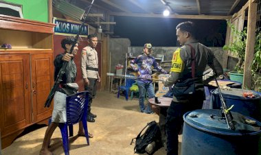 Patroli Malam Personel Polsek Rote Selatan Untuk Jamin Kenyamanan Warga