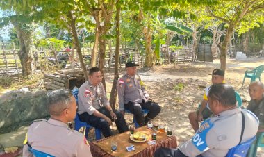 Melalui Unit Binmas Polsek Rote Timur, Edukasi Pembinaan Kamtibmas Bagi Masyarakat Untuk Jamin Keamanan