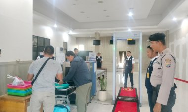 Polsek Lobalain Tingkatkan Pengamanan Di Bandara D C Saudale