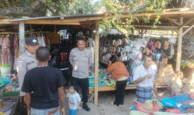 Polsek RBD Laksanakan Pengamanan  Pada Pasar Untuk Ciptakan Keamanan Dan Kenyamanan Masyarakat