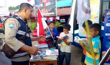Motor Perpustakaan Keliling Bhabinkamtibmas Polsek Lobalain Ditempatkan Diarea Stand Pameran Polres Rote Ndao