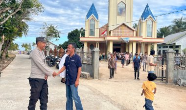 Polsek Rote Barat Jamin Keamanan dan Kenyamanan Masyarakat Dalam Beribadah
