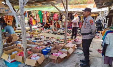 Personel Polsubsektor Suelain Lakukan Patroli dan Pengamanan Pada Pasar Kuli