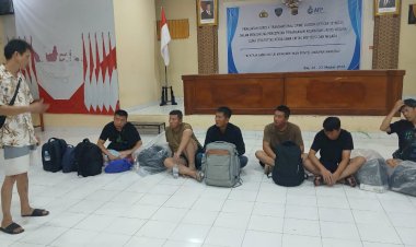 Polres Rote Ndao Kembali Mengamankan Tujuh WNA Asal China dan 3 WNI, di Duga People Smuggling