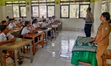 Bhabinkamtibmas Polsek RBL  Sosialisasi Penerimaan Siswa Baru SMA Taruna Kemala Bhayangkara