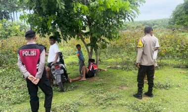 Personel Polsek Rote Tengah Gelar  Patroli Dialogis Menyisir Pantai Leli