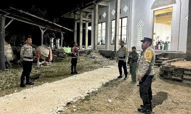 Polsek Rote Barat Laut Lakukan Pengamanan Sholat Tarawih di Mesjid Jamiatul Islamiyah Oelaba