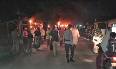 Polsek Rote Barat Daya Lakukan Pengamanan Malam Takbiran di Masjid Nurul Bahar Oeseli