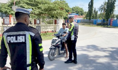 Satuan Lalu Lintas Polres Rote Ndao Tingkatkan Patroli Dialogis, Himbau Warga Utamakan Keselamatan