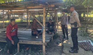 Patroli Dialogis Polsek Rote Barat Daya, Ajak Warga Peduli Kamtibmas