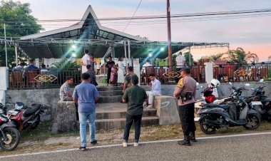 Kapolsek Pantaibaru : Ibadah Misa Pada Gereja  St Petrus Olafulihaa Berjalan Lancar