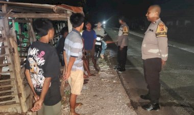 Polsek Rote Tengah Gelar Patroli Dialogis, Ajak Masyarakat Cegah Premanisme dan Jaga Kamtibmas