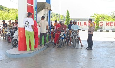 Diskresi Pamapta Polres Rote Ndao Lakukan Patroli di SPBU Longgo
