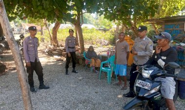Patroli Dialogis Polsek Rote Barat Daya Perkuat Kedekatan Polisi dan Warga di Ruang Publik