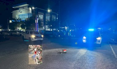 Satuan Lalu Lintas Polres Rote Ndao Lakukan Pengalihan Arus Lalu Lintas Selama Pameran Pembangunan Dilapangan Sepakbola Baa