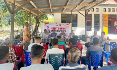 Gelar Jumat Curhat di Desa Kuli, Polres Rote Ndao Terus Gali Informasi Tentang Kondisi Keamanan Warga
