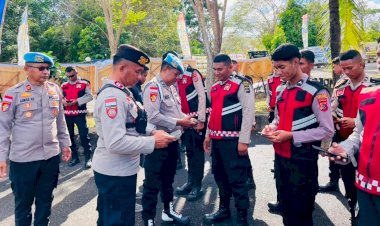 Tindak Lanjut Arahan Kapolres Rote Ndao, Propam  Lakukan Sidak Hanphone Personel