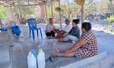 Kapolsek Lobalain :  Kegiatan Sambang Bhabinkamtibmas Merupakan Upaya Untuk Menjaga Kemitraan Ciptakan Kamtibmas Tetap Kondusif