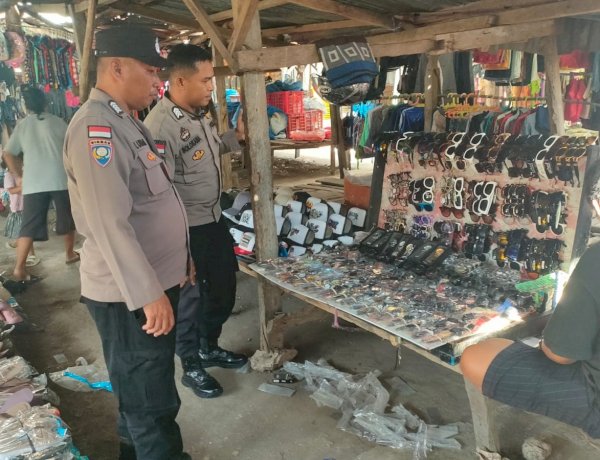 Patroli dan Pengamanan di Pasar Busalangga,  Polsek RBL Pastikan  Rasa Aman dan Nyaman Bagi Masyarakat