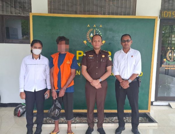 Unit PPA Polres Rote Ndao Serahkan Dua TSK Untuk Kasus Yang Berbeda ke JPU