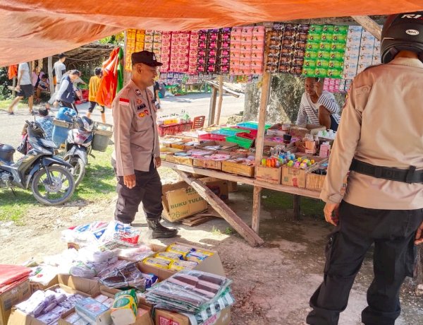 Polsek Lobalain Tingkatkan Pengamanan di Pasar Kuli Aisele