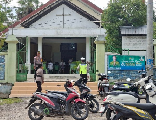 Pastikan Keamanan dan Kenyamanan Ibadah, Polres Rote Ndao Tingkatkan Pengamanan di Area Gereja