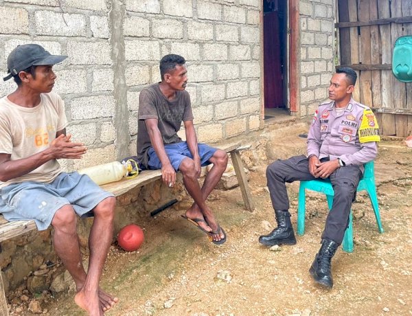 Bhabinkamtibmas Polsek Rote Tengah Lakukan Sambang dan Patroli Dialogis