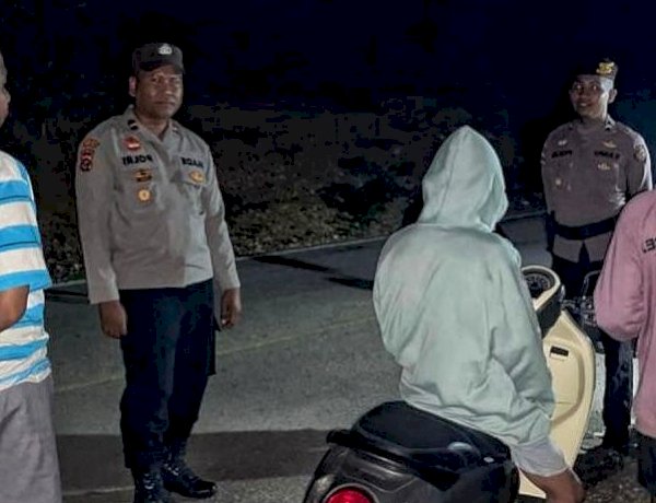 Patroli Malam Polsek Rote Tengah, Langkah Efektif Jaga Kenyamanan Masyarakat