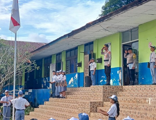 Wakapolres Pimpin Apel di SMA 1 Lobalain, Tanamkan Nilai Disiplin dan Cegah Kenakalan Remaja