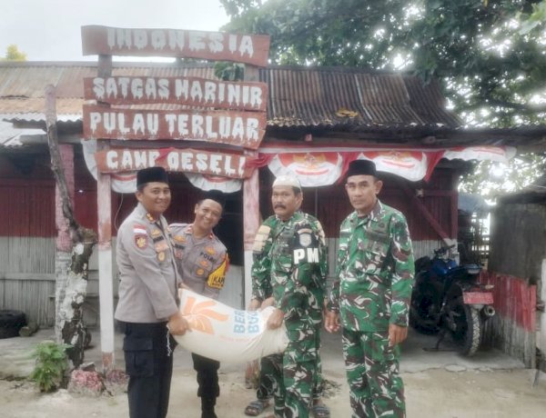 Ramadhan di Ujung Negeri, Polres Rote Ndao Bukber Dengan Marinir Pamtas Pulau Ndana