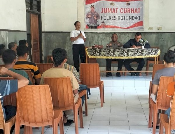 Dengar Asprirasi Warga, Polres Rote Ndao Gelar Jumat Curhat di Sedeoen