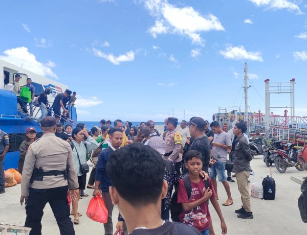 Jamin Keamanan Masyarakat, Polsek Lobalain Tingkatkan Keamanan di Pelabuhan Baa