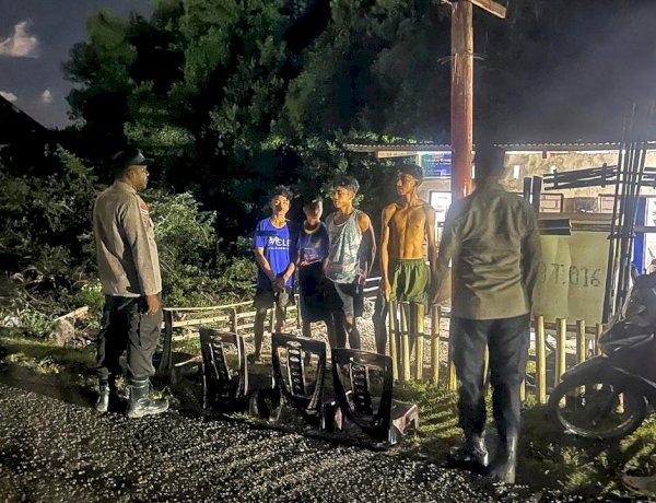 Cegah Potensi Gangguan Keamanan, Polsek Rote Barat Daya Intensifkan Patroli Malam