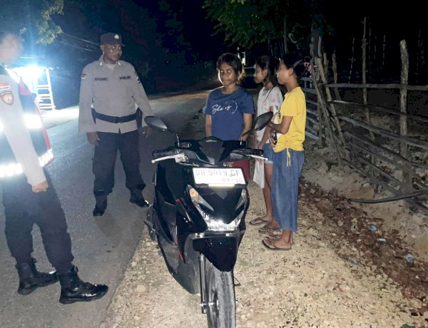 Cegah Potensi Gangguan Keamanan, Personel Polsek Rote Tengah Tingkatkan Patroli Malam