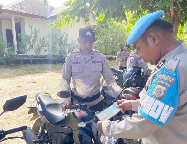 Jadi Contoh Bagi Masyarakat Dalam Berkendara, Propam Polsek Jajaran Serentak Lakukan Gaktibplin.
