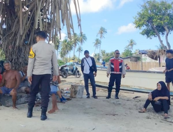 Polsek Rote Barat Gelar Patroli Dialogis, Jamin Kamtibmas Tetap Kondusif
