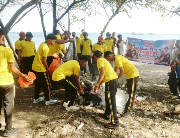 Aksi Bersih Pantai Jelang Hari Bhayangkara ke-80, Bentuk Kepedulian Polri Untuk Jaga  Lingkungan