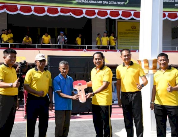 Semarak HUT Bhayangkara ke-80, Polda NTT Gelar Jalan Santai, Senam Bersama hingga Door Prize Spektakuler