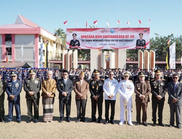 Peringati HUT Bhayangkara ke-80, Kapolda NTT Ajak Personel Perkuat Pengabdian untuk Masyarakat dan Indonesia Maju