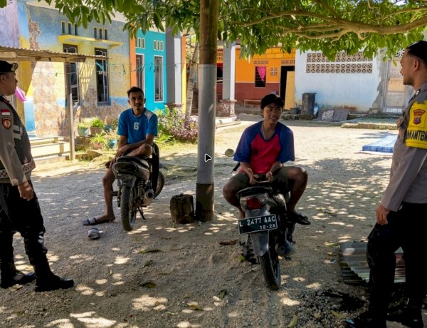 Personel Polsek Rote Selatan Intensifkan Patroli dan Sampaikan Himbauan Kamtibmas