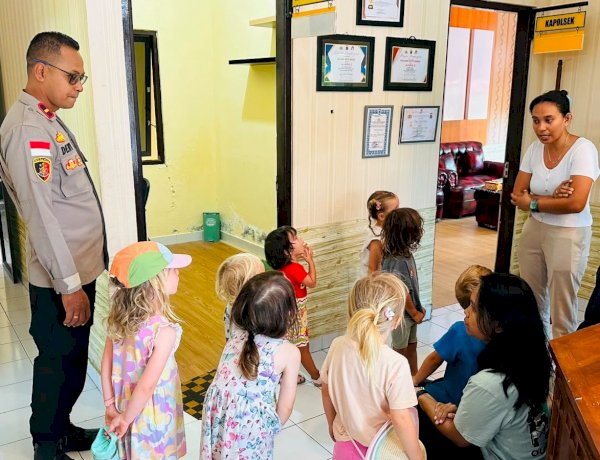 Polsek Rote Barat Dikunjungi Siswa Imagine Learning Center, Bentuk Transformasi Polri Yang Humanis