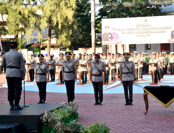 Polda NTT Gelar Upacara Serah Terima dan Pelantikan Pejabat Utama serta Kapolres Jajaran