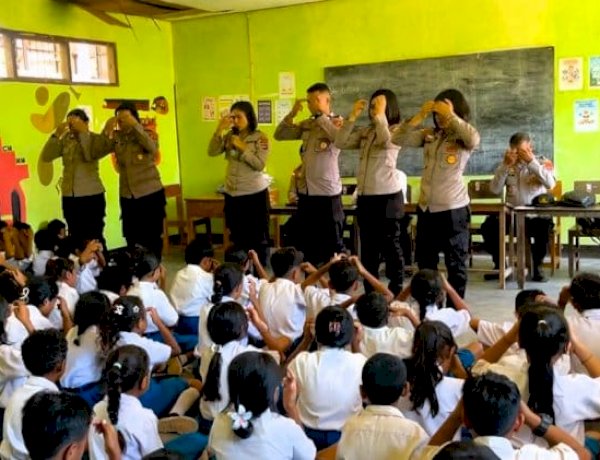Trauma Healing, Terapi USEFT, dan Bantuan Kapolda NTT Hadirkan Senyum Anak-Anak Terdampak di Adonara Timur